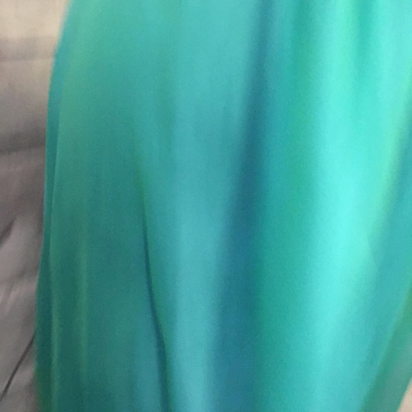 La Femme Prom Dress - Picture 6 of 8